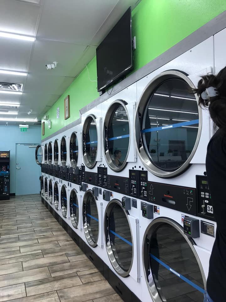 Lavanderias em Orlando para lavar roupas pesadas